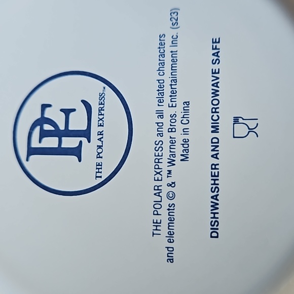 NWOT Polar Express Holiday Christmas 3D Raised Coffee Tea Mug Cup Large Train - Picture 8 of 17